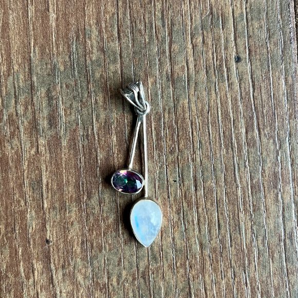 *Moonstone & Mystic Topaz* Unique Pendant | Silver Necklace | Asymmetrical, NWOT - Picture 4 of 10